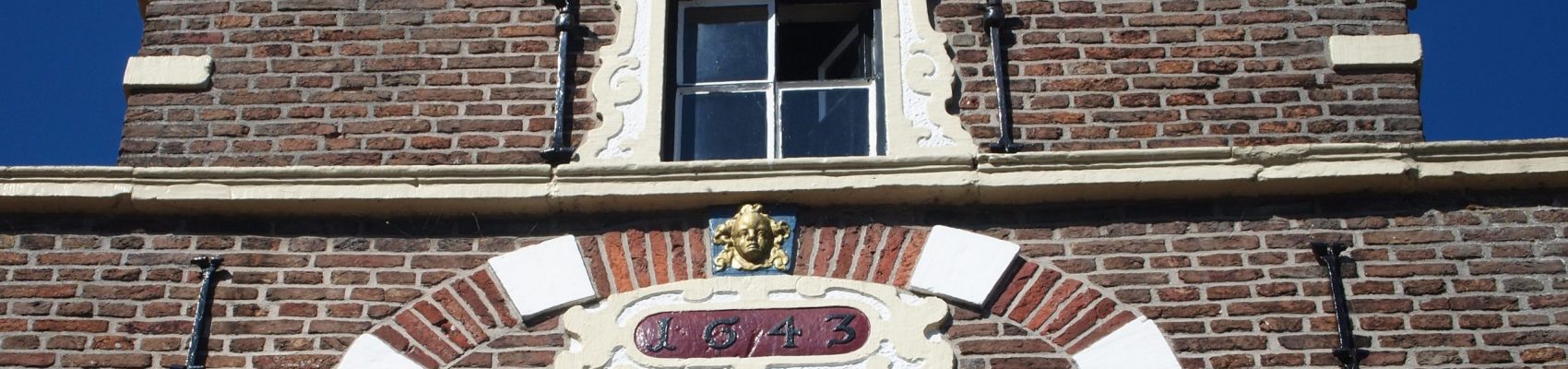 Enkhuizen: wonen – kijken – onderzoeken